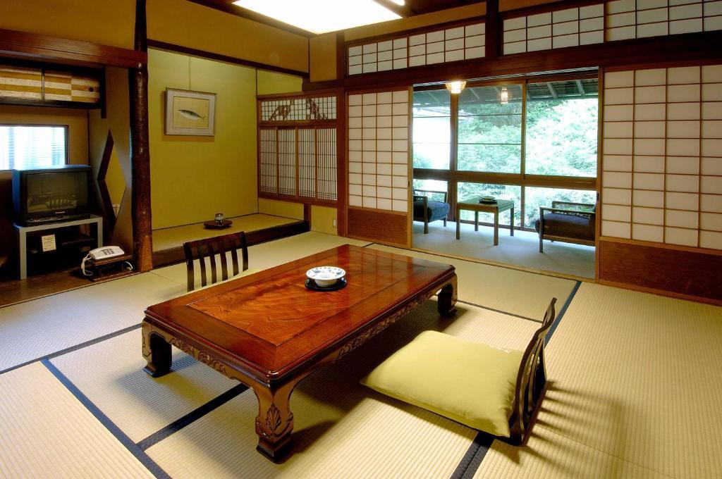 Yutouya Ryokan Toyooka  Quarto foto